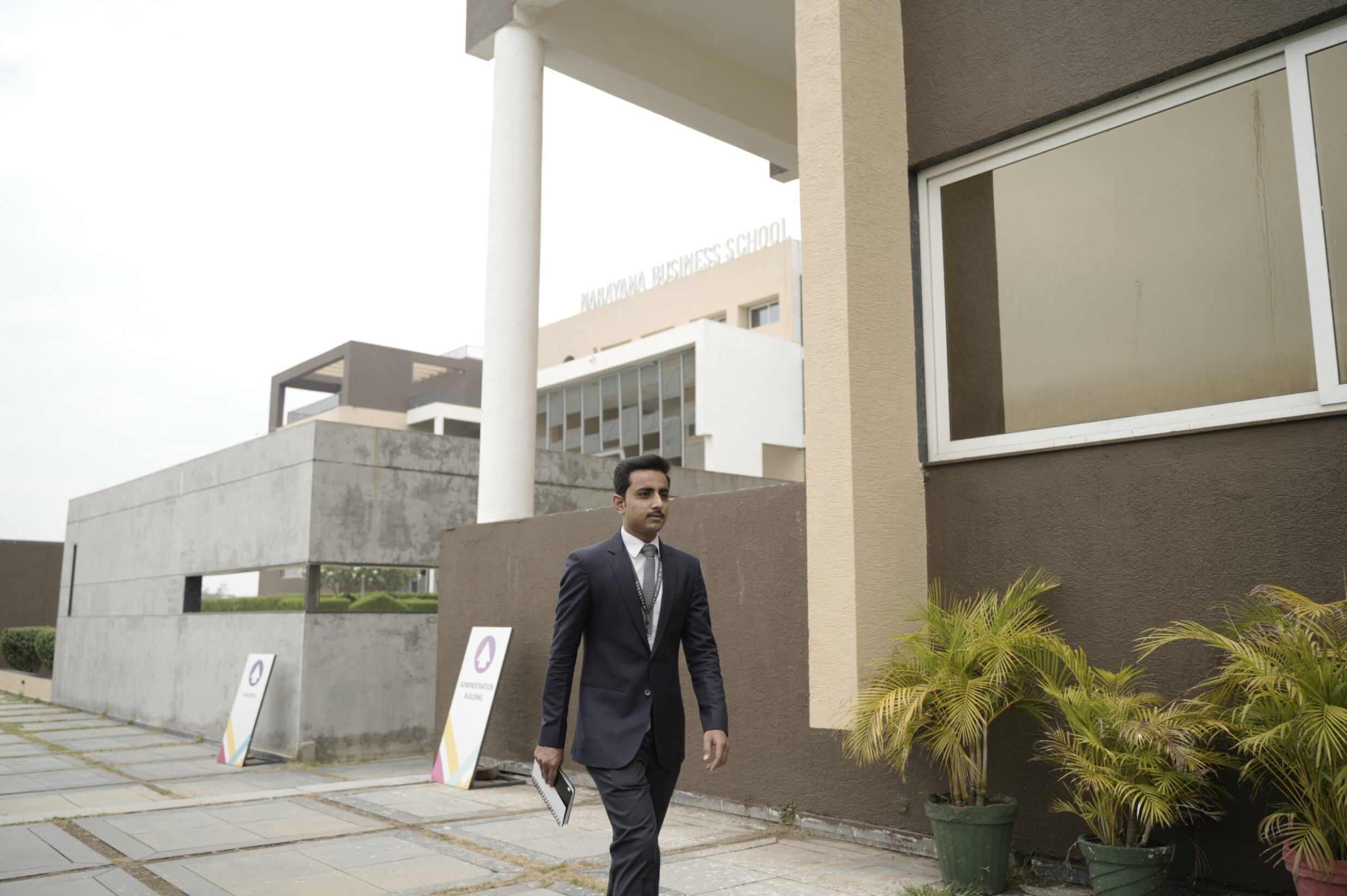 Does Getting An MBA Make Someone An Better Entrepreneur? 6 Reasons Why Entrepreneurs Need An MBA