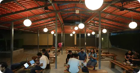 Hostel 21 Rectangle 872